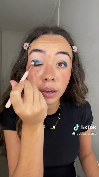 GRWM for the Swimming Carnival: Makeup and Outfit Tips
