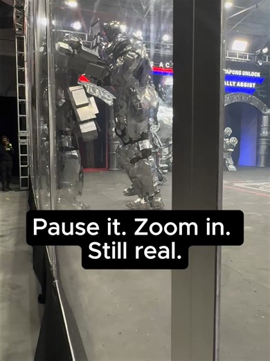 Real Steel: Zooming into the Gladiatorial Fight Action