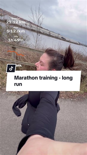 This is genuinely the best I’ve felt during this training block. I’ve really struggled with tiredness (mam life) and juggling everything but this run gave me the boost I need. From stacking it 1km and nearly sacking the whole thing off, to the km’s flying by - genuinely loved it. We’re 7 weeks out from the big day, time to dig deep! #longrun #sundaylongrun #sundayrun #stravastats #stravarunning