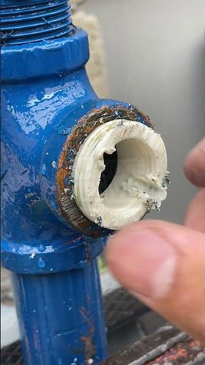 The master plumber revealed the washer secret A simple technique #USA #PlumbingPro #PlumberHack
