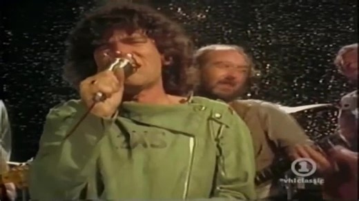 Nazareth - Dream On (Official Music video)1982.mp4