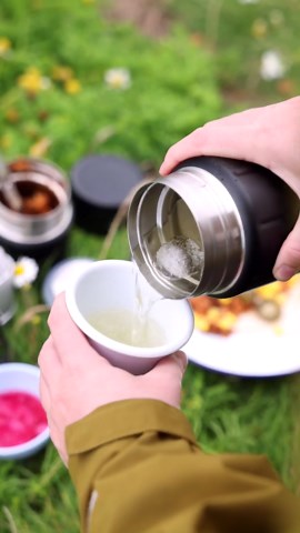 SIGG - Metal Lunch Box Plus - Food Container with Compartments - Swiss Design - Dishwasher Safe - Ultra Light - S/L