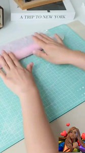 You can learn this too, using wafer paper to create flower topper 🌼💐🎉 | Bolly Kay