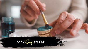 MONÉGASQUE Green Edible Glitter for Drinks 15g – Edible Glitter for Cakes & Cocktails – Luster Dust for Drinks & Cake Decorating – Cocktail Drink Shimmer Powder – Green Food Easter Sprinkles Spray