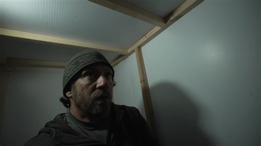 I slept in a floating tiny RV and things felt very different at night