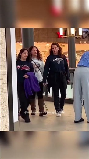 Funny fart prank ‪@EpicFunCrew‬ #funnyvideos #funny #fartprank #fart #shorts