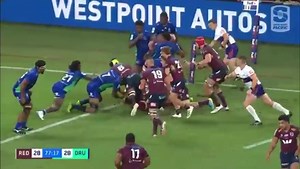 30K views · 226 reactions | In a game influenced so much by the TMO, we can’t help but wonder why such a crucial moment wasn’t questioned or taken upstairs. Watch the Queensland number 4 come in from the side. | Teivovo | Facebook