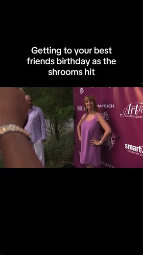 Fiesta VIP: Cumpleaños y Conversaciones Arborícolas