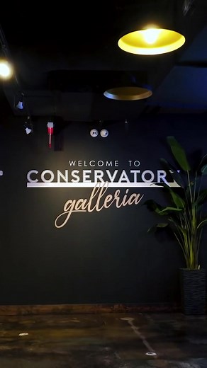 Welcome to Conservatory Galleria! Your everyday go to place for food, drinks, and fun! 11 food vendors and 2 bars! Happy hour every day, free parking and wifi!! Come check it out! #houstontx #houstonfoodie #conservatorygalleria #theconservatorygalleria #happyhour #foodhall #drinks