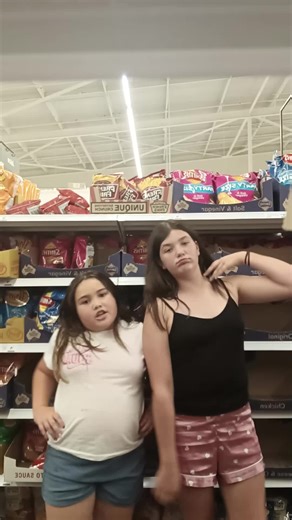 ella bella slays (@ella.bella.slays8)’s videos with original sound - eightsome