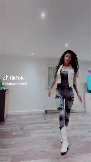 Videoclipuri postate de Ady băiat fin🔥🔥🔥🔥❤️❤️❤️❤️ (@adyolaru2) cu sunet original - Ady băiat fin🔥🔥🔥🔥❤️❤️❤️❤️