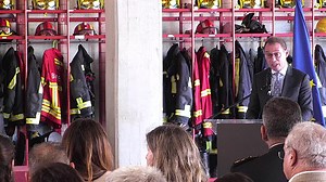 Foi assinado hoje, às 14h30, o protocolo de contratação e funcionamento das Equipas de Intervenção Permanente (EIP) de Oeiras pelo Presidente da Câmara Municipal de Oeiras, Isaltino Morais, o Presidente da Autoridade Nacional de Emergência e Proteção Civil, José Manuel Duarte da Costa e os Presidentes das Associações Humanitárias de Bombeiros de Algés, Barcarena, Carnaxide, Linda-a-Pastora, Oeiras e Paço de Arcos. Este documento foi homologado pelo Ministro da Administração Interna, José Luís Ca