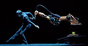 Robotic Arm Dance: Taiwanese Choreographer's Debut in Japan – Archyde