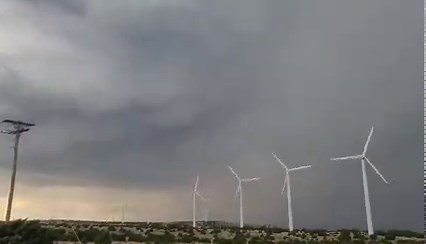 2.1K views · 107 reactions | Currently tracking a severe warned storm north of Grady, New Mexico⚡️ LSC/Murphy Roberts | Live Storm Chasers | Facebook