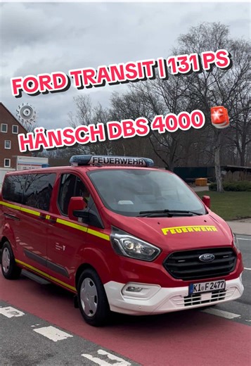 📝 Einblick: Das Logistik-Multitalent der Feuerwehr Kiel ⠀ Hinter den Kulissen der großen Löschzüge spielt dieser Mannschaftstransportwagen (MTW) eine entscheidende Rolle. Das Fahrzeug mit dem Kennzeichen KI-F 2477, das vermutlich an der Ostwache stationiert ist, fungiert als unverzichtbarer Allrounder für die Landeshauptstadt. ⠀ Sein Einsatzgebiet ist beeindruckend vielseitig: Während er im regulären Dienstbetrieb für Material- und Personentransporte genutzt wird, übernimmt er an Einsatzstellen