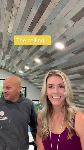 Let’s chat about the ceiling…#metalbuildings #ceilingdesign #quonsethut #quonsetliving #barndominium #thinkoutsidethebox #palletproject