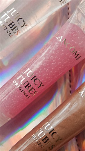 Kate Romanoff | Beauty & Lifestyle on Instagram: "I’m feeling shiny, juicy, and unstoppable with @lancomeofficial ✨ Y2K nostalgia meets modern elegance — just a little shine goes a long way. 💋 #romanoffbeautyclub #LancomeMakeup #GiftedbyLancome #JuicyTubes"