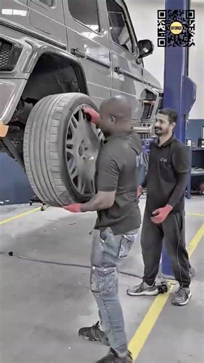 Dribbling Technique for Installing Heavy Vehicle Tires #9forge