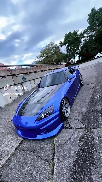 Honda S2000 JDM car overview