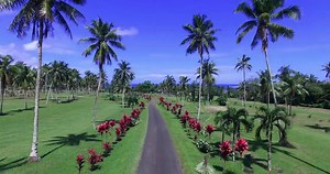 Discover the irresistible beauty of Samoa at Sinalei Reef Resort & Spa. Stay 5 nights with breakfast from $775*pp plus book now & receive our bonus massage & resort credit! https://bit.ly/2ZCc8e6 | YOU Travel NZ