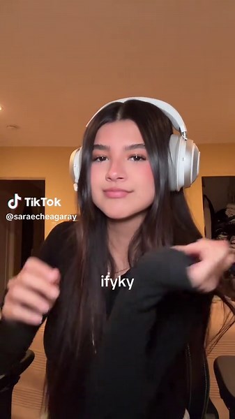 Sara Echeagaray's Reaction to Corpse Husband's Skit