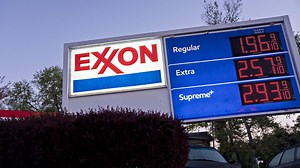 Exxon Mobil reduces capital spending by 30 percent