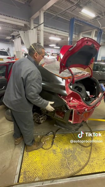 Replacing a Quarter Panel: Step-by-Step Guide