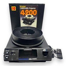 Kodak 4200 Carousel Slide Projector