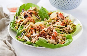 Easy Chicken Lettuce Wraps