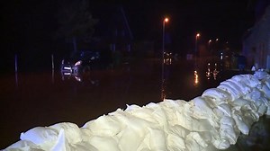 Überflutungen im Kreis Heinsberg: Nach einem Dammbruch droht in Ophoven die Katastrophe