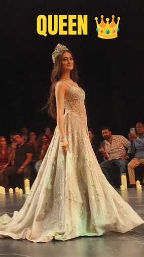 Walk #modeling #models #runway#runwayshow #runwaymodel #fashion#Fashionshow #catwalk #viral#reels#yt