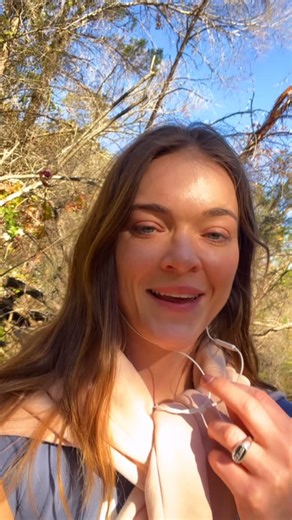 Does it matter if an advice creator is AI? Yes, there’s the saying that you only want to take advice from someone whose life you want to emulate. But sometimes advice hits something deep within you, and you suddenly *know* it to be true (or at least feel like you do), regardless of who says it. So these conflict. What do you think? Soon, AI creators will truly be indistinguishable from real ones. How will you find who to trust in that world? | Harper Carroll AI