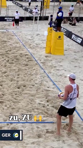 Nicht mit @philipp.huster 🙅‍♂️ 1 Sieg, 1 Niederlage - Next: Round of 24 #BeachProTour Challenge @beachvolleyballworld #beachvolleyball #teamdeutschland #dvv | Deutscher Volleyball-Verband