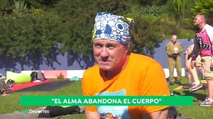 El espectacular récord en salto base simultáneo logrado desde un puente en Rusia