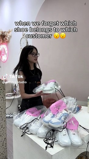 Art Jamming in Singapore: Whose Shoe Is It?