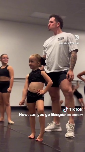 Engaging Dance Lessons with Mr Kyle