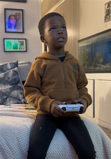 @NbaYoungBoy are 5yos allowed at your concerts? 🫠 #nbayoungboy #bossmandlow #bad #fyp