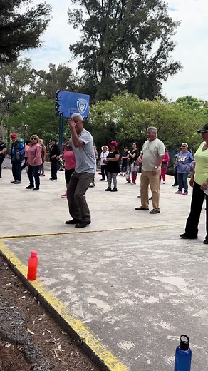 El Sauce y La Palma: canción y pasos de baile para clases y Zumba