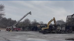 Firefighters battle fire at East Alton strip mall Tuesday morning