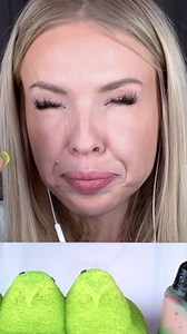 705K views · 6.4K reactions | Why did i do that? 樂 . . . . . . . #asmr #asmrsounds #hunnibeeasmr #satisfying #satisfyingvideo #eating #eatingasmr #trending #foryou #foryoupage #shorts #reels #viral #explorepage #hunnibee | HunniBee ASMR | Facebook