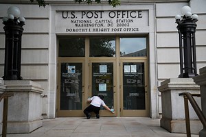 Q&A: What’s happening at the US Postal Service, and why?