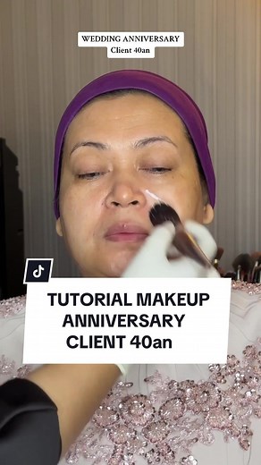 Tutorial Makeup Jelita untuk Wanita Usia 40an