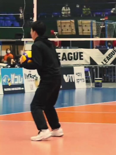 this song suits him so well 😭😭 Cr. mitochan_14 on X #keihantakahashi #ryujinnippon #高橋慶帆 #ryujinnippon🇯🇵 #volleyball #fyp #xyzabc