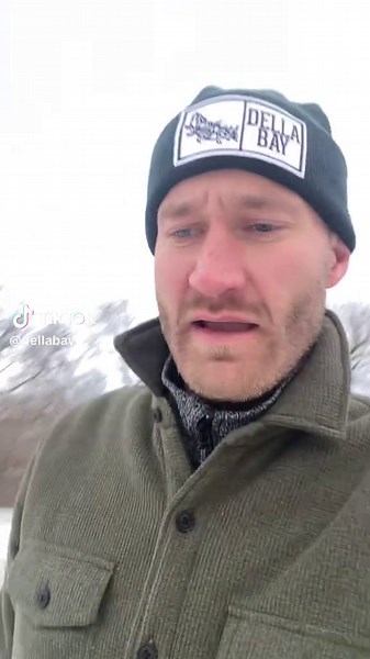 How to haul your ice fishing gear the easy way! #icefishing #foxredlab #DellaBay #fishing #labrador