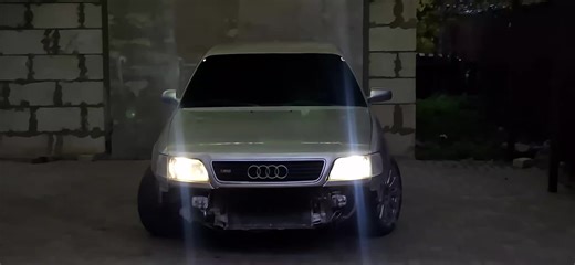 Discover the Audi A6 C4 Quattro: Features and Reviews