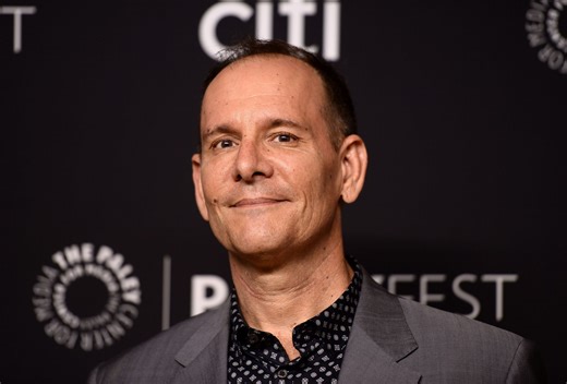 “That’s not what this show is”: 9-1-1 showrunner says that the series will focus on the Buddie storyline but not like Heated Rivalry