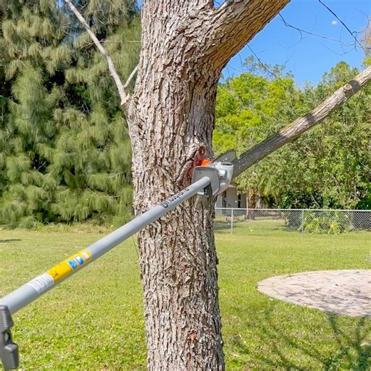Husqvarna Combi Switch 330iK review: It’s official, I’m breaking up with my string trimmer and chain saw