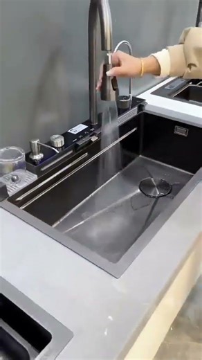 How to install a kitchen sink seamlessly