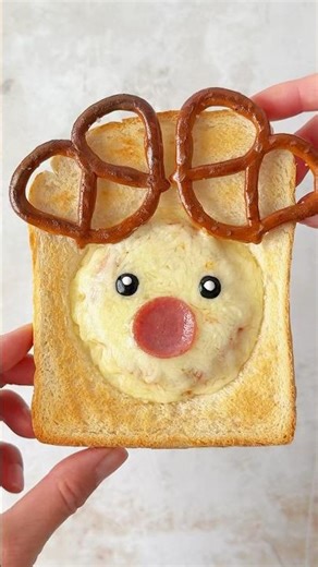 Reindeer Toast! 🦌