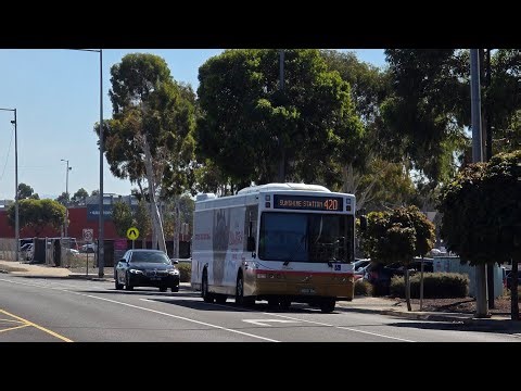 Transit Systems 132 on Route 420 (Sunshine - Watergardens)